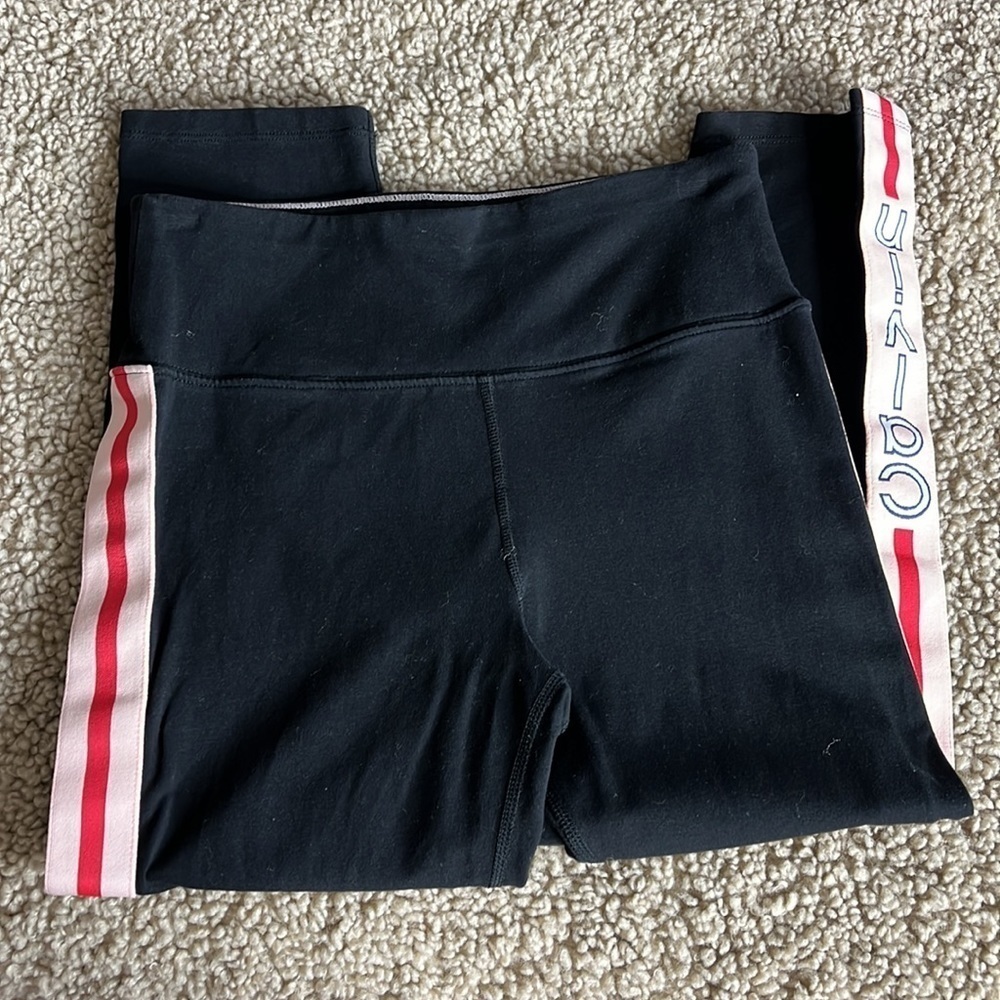 Calvin Klein - performance cropped leggings with stripes